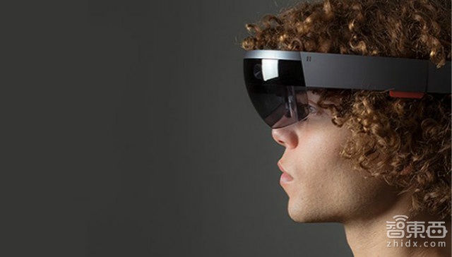 微软全息眼镜HoloLens上手体验