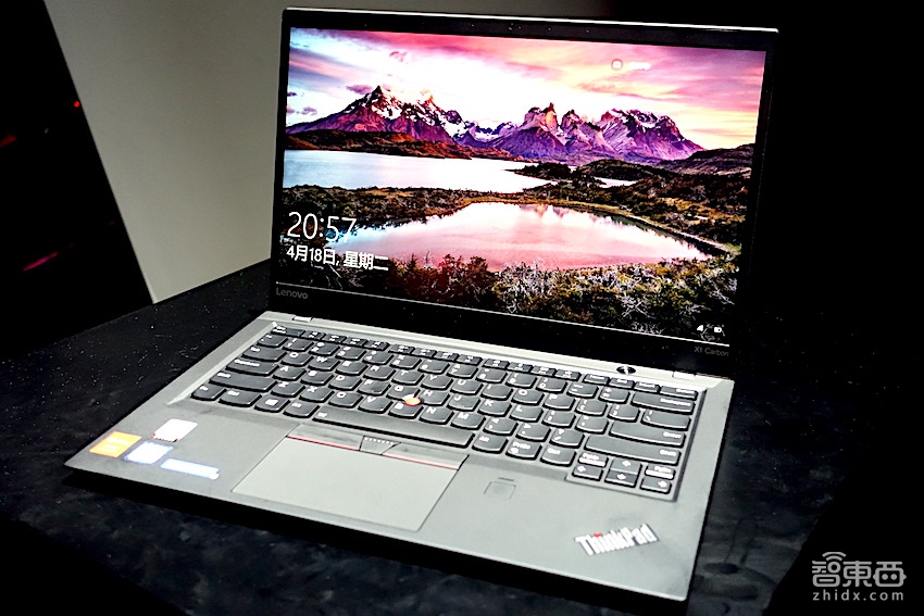 14寸屏塞进了13寸的机身里 最新ThinkPad X1国行版推出