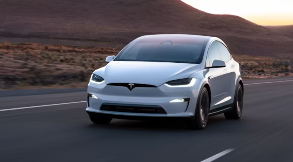 马斯克亲手砍掉Model S/X车型!特斯拉交出最惨年报,重心转向自动驾驶和机器人