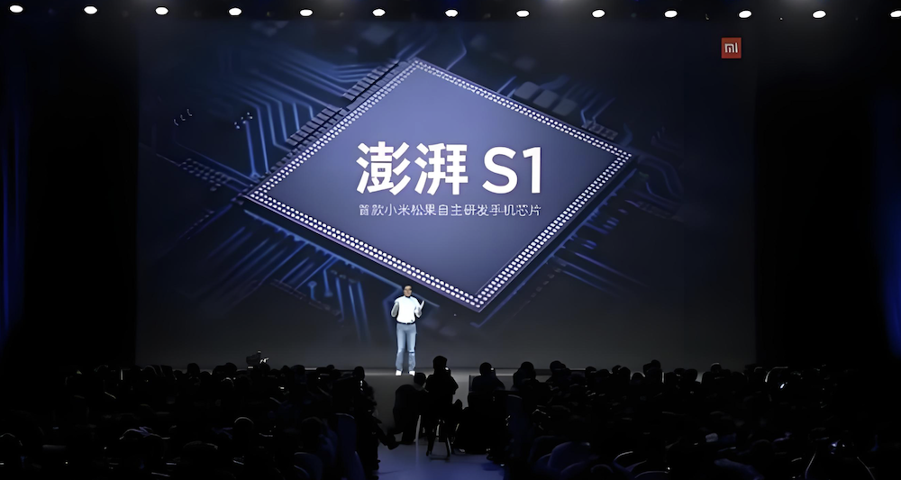 8大车企造芯!马斯克李斌何小鹏狂卷大算力,雷军立下军令状
