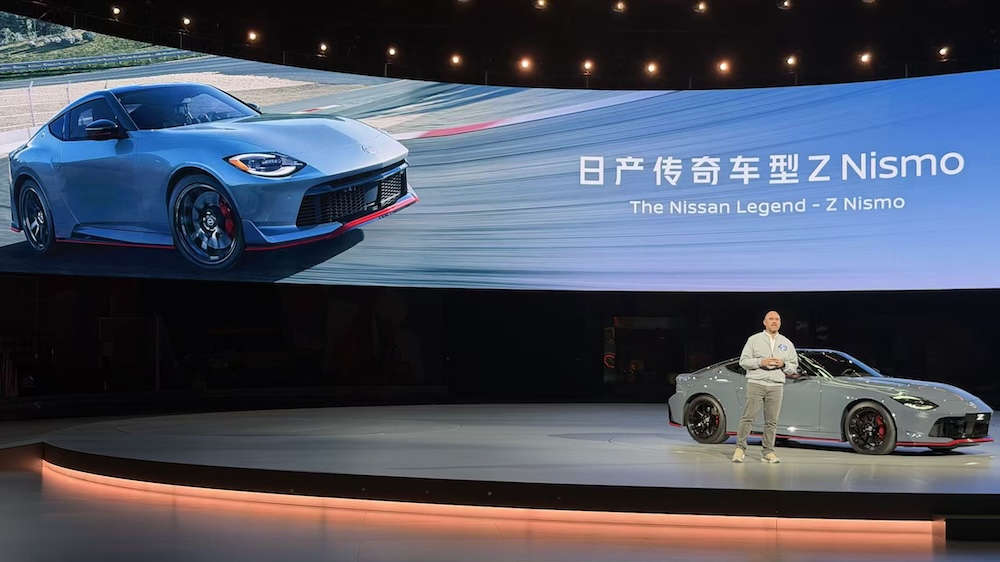 油车首搭华为鸿蒙座舱!日产中国庆生40年,甩出三款新车,补全插混拼图