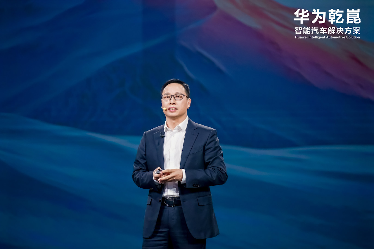 华为乾崑“大阅兵”!联合国家队再造两个“新境”,L3商用蓄势待发