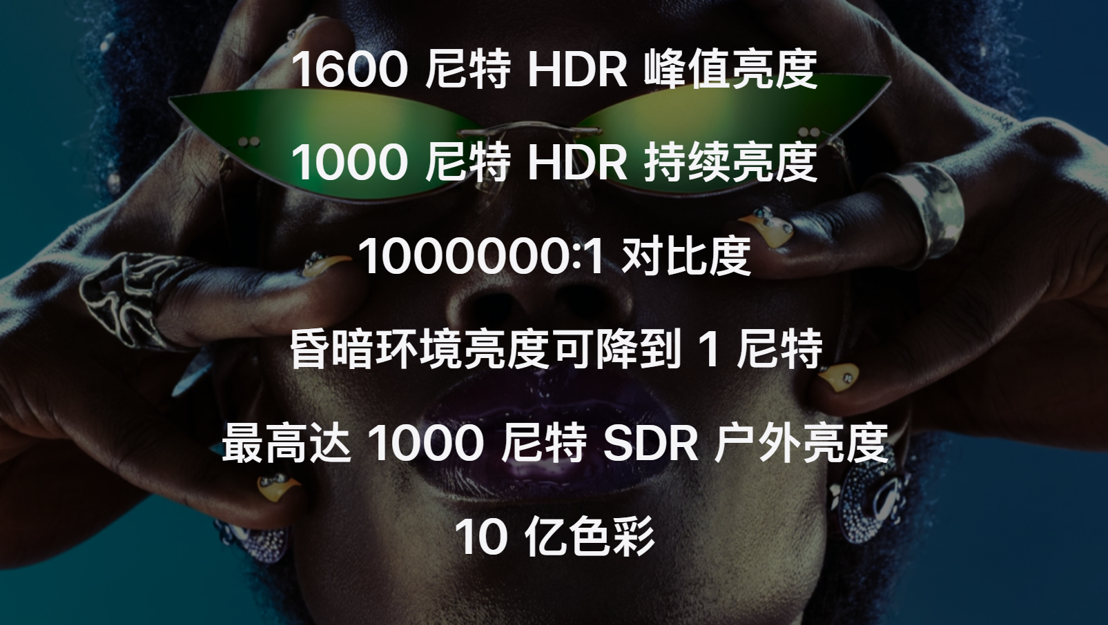 刚刚,苹果祭出地表最强AI PC,顶配6万5,M5 Max芯核弹AI性能暴涨4倍