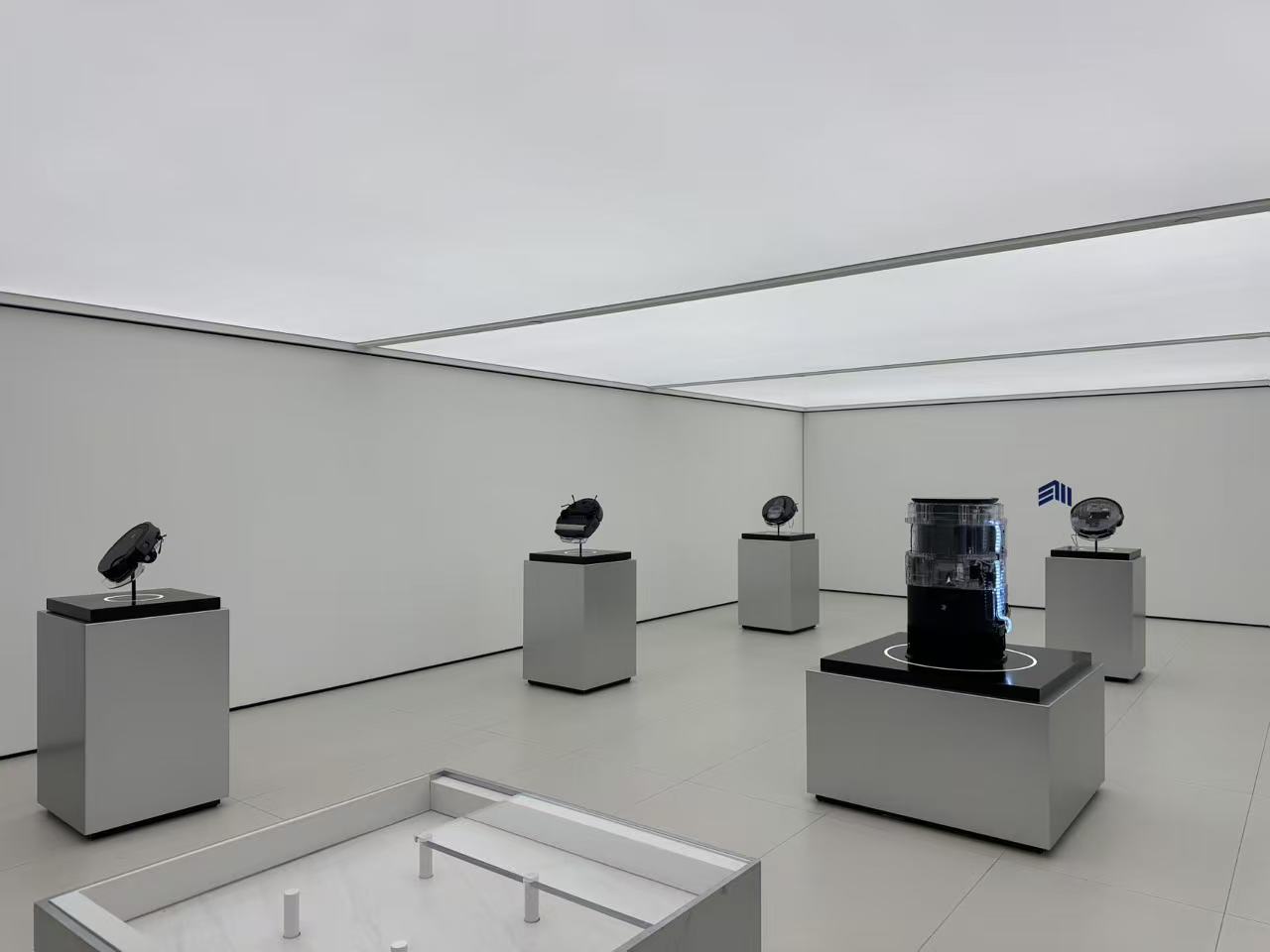 扫地机器人鼻祖iRobot,被深圳公司拿下,对话中国区CEO