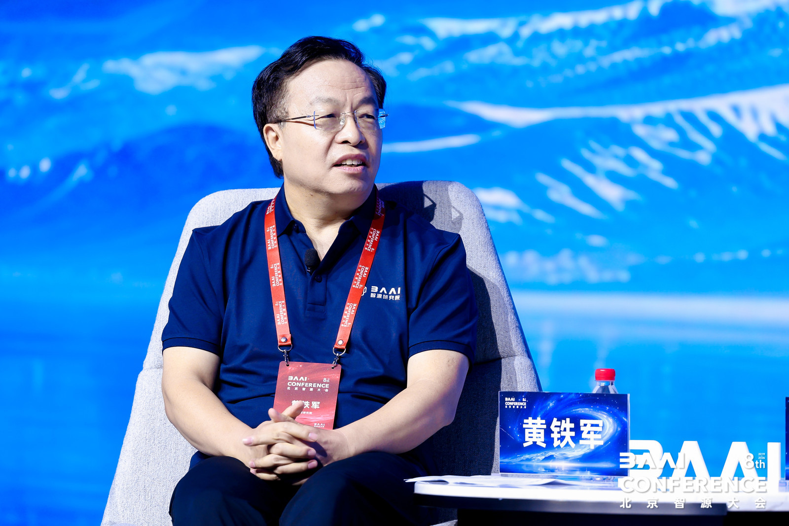 王坚九问九答:六年前我们看的是游泳池,如今中美面朝同一片大海