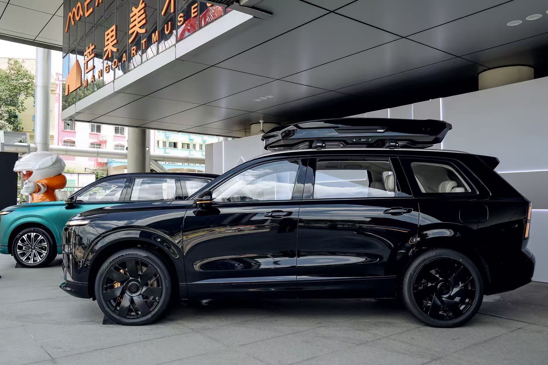10.98万就能买大六座SUV!五菱星光L上市,综合续航1260公里
