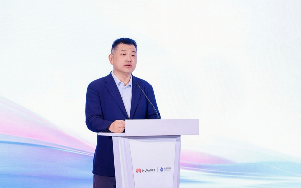 华为联合滴普推数据智能方案,对话周跃峰:今年AI真正找到发展道路