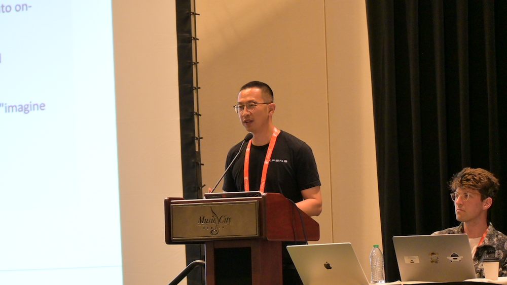 小鹏智驾一把手李力耘卸任!蔚小理一个月内17位高管变动,新势力集体变阵