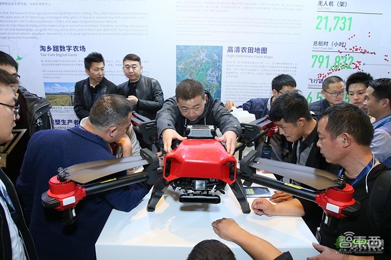 极飞科技发布两款无人机新品!宣布进军农业无人机教育