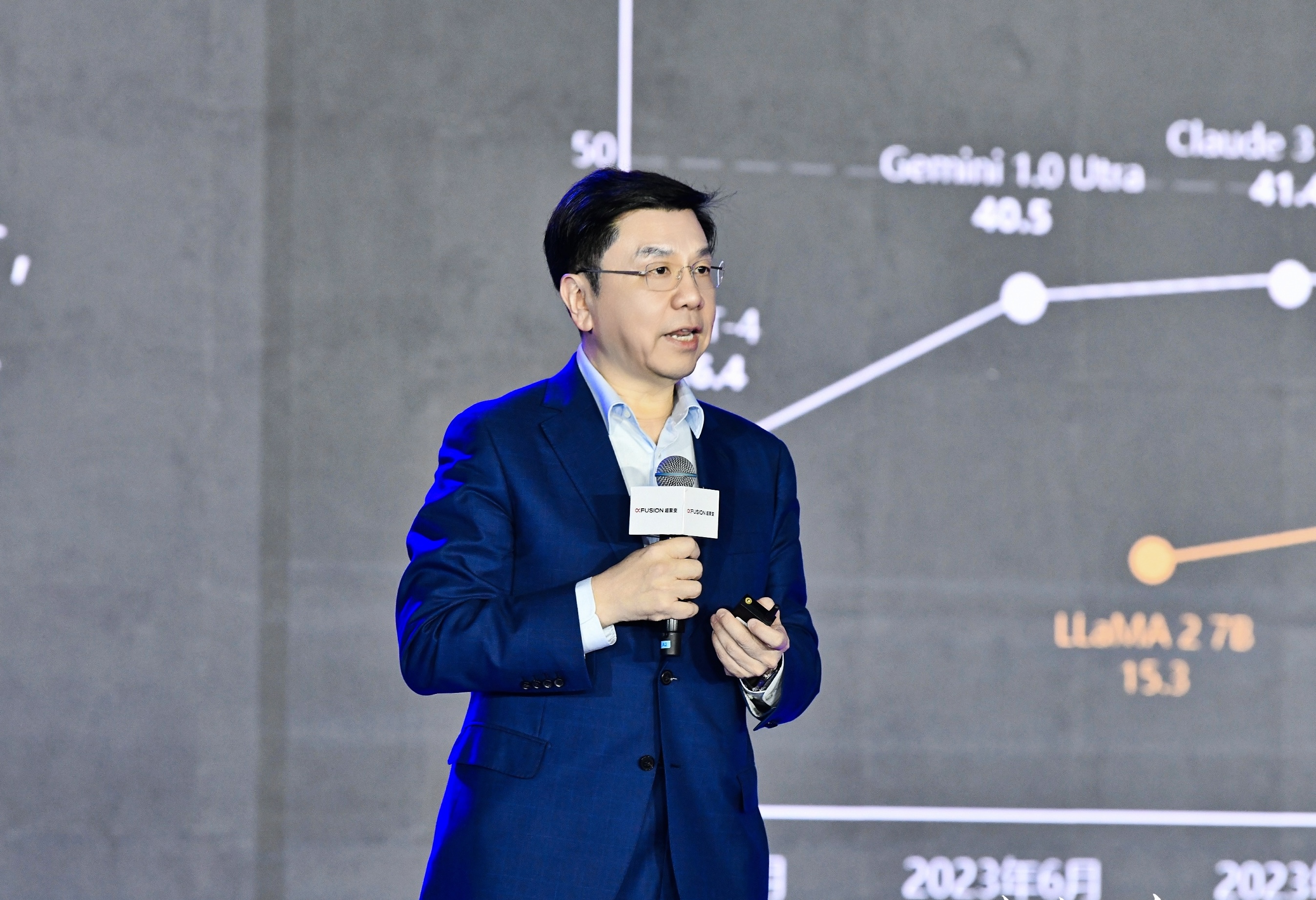对谈苏妈后,李开复的“一把手工程”堪称CEO学习的新圣典