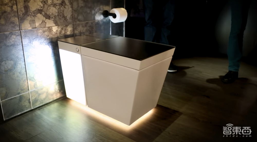 CES火爆开幕!屏幕花式折叠、汽车变色发光、元宇宙暴风炫技