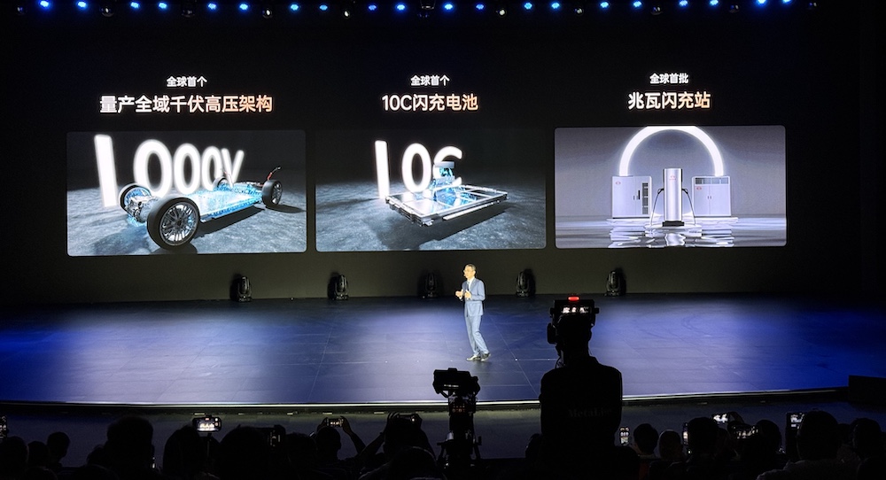 兆瓦闪充灵魂7问：我们离充电比加油快还有多远？