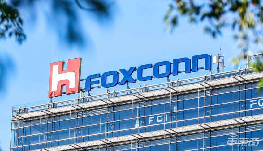 又一家电巨头宣布跨界造车!富士康代工,核心瞄准AI