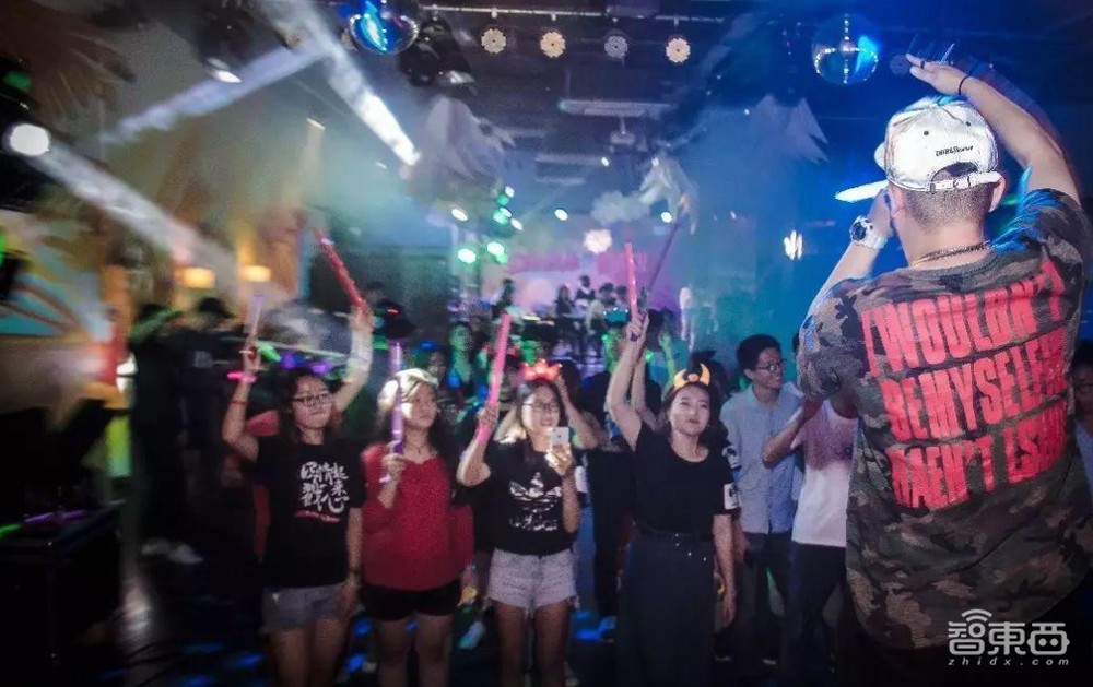 三年转型,亿级会员,PC老炮联想如何把“客户直达”刻到骨子里?