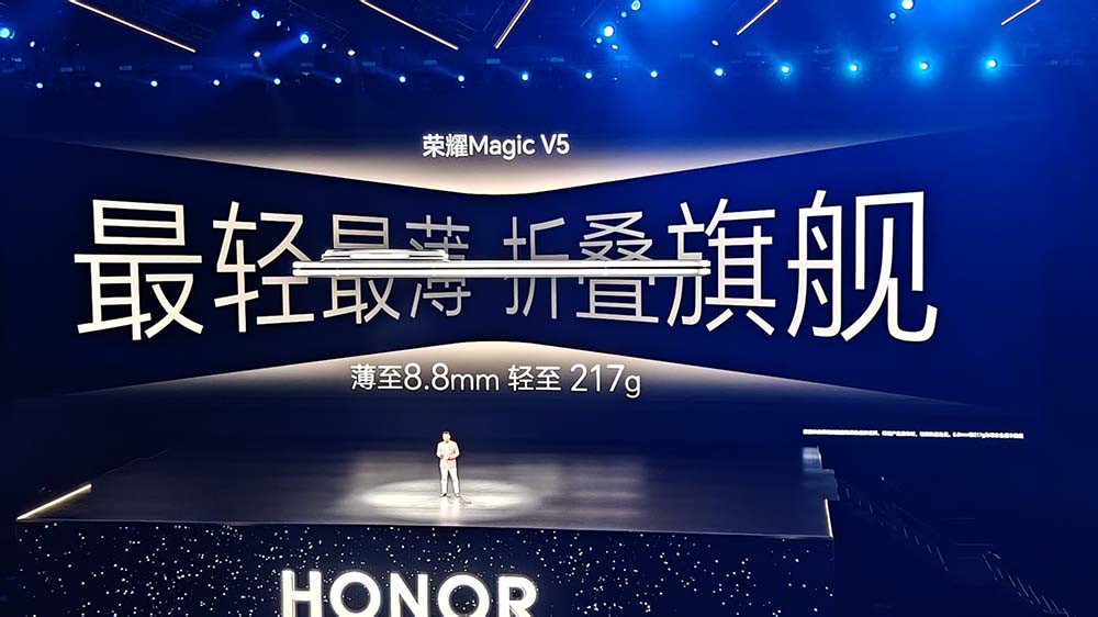 刚刚，苹果鸿蒙安卓全兼容的“地表最强”AI手机来了