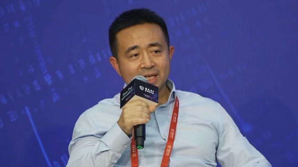 100亿都不够烧！机器人公司CEO们给出新判断：具身智能不能再照搬LLM