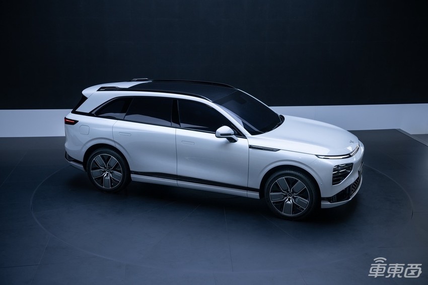 蔚小理新车最强剧透：三款40万级大型SUV，配置武装到牙齿