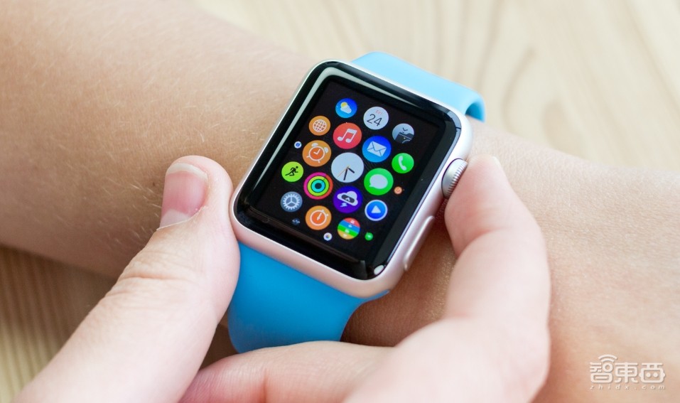 深度解密:苹果只讲了3分钟的这块屏,将引爆千亿市场