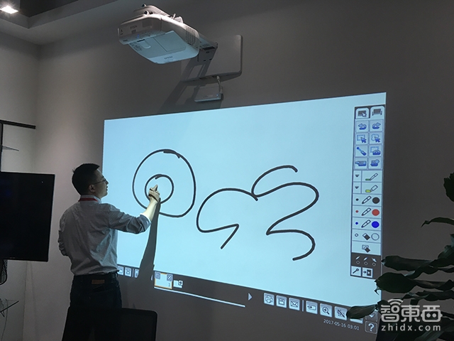 正在转变的蓝色巨人 深度探访大连IBM工作室