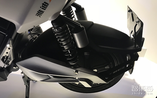 雅迪推电动摩托车新品Z3s 加快向智能化转型