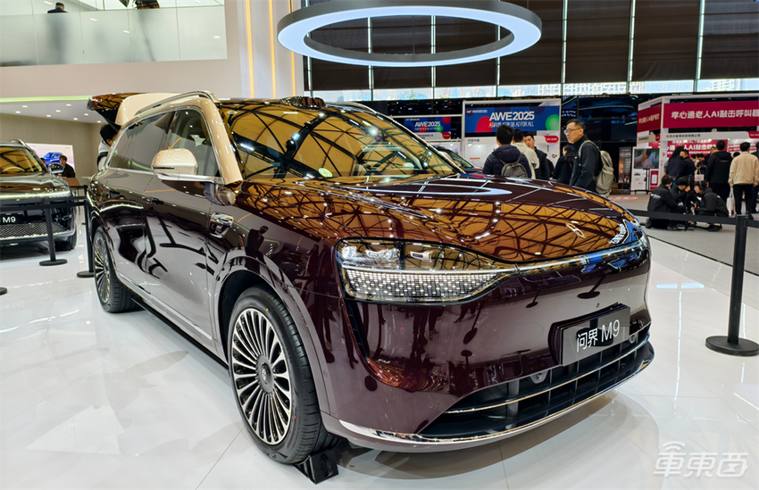 余承东出牌:智界牵手刘亦菲!一口气甩四款车,打满20~50万市场