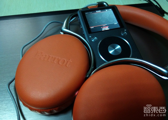 玩具大厂Parrot也做耳机了 Zik 2.0体验