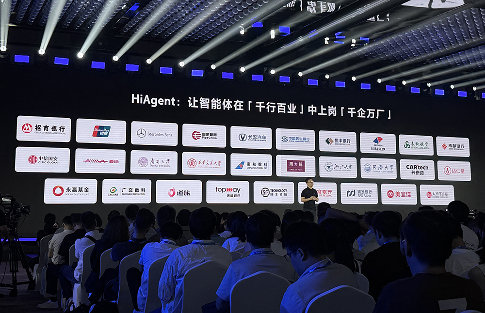 豆包最强AI修图模型来了!动嘴就能精准P图,扣子开源版上线,还搞定同声传译