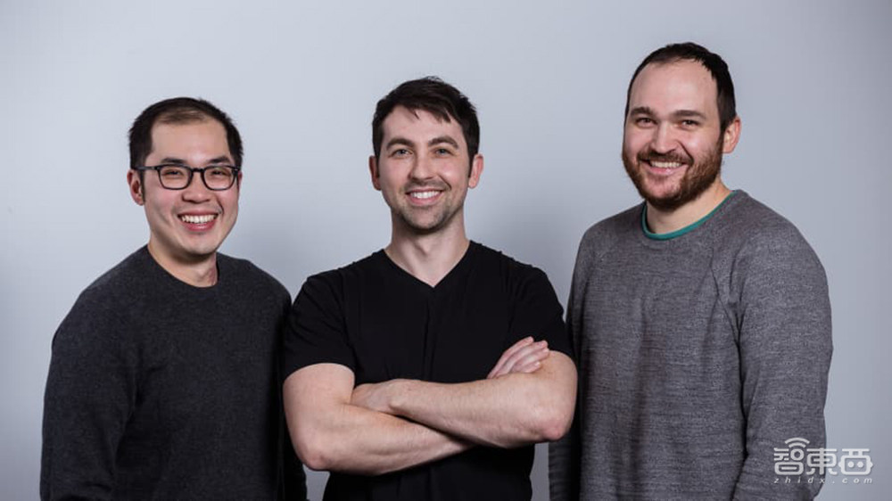 一篇论文引发的光子AI芯片革命！这次真想要了摩尔定律的命