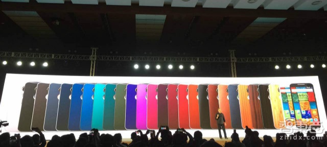 MOTO回归 主打个性化定制