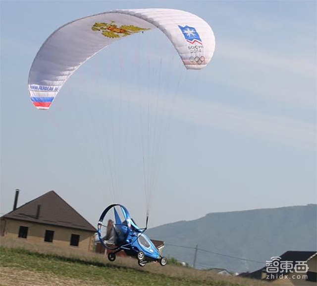 智东西晚报:俄罗斯飞行汽车开始预定 离职百度3月吴恩达宣布创业