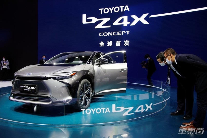 丰田电动化转型出师不利,首款纯电因螺栓问题全球召回2700台