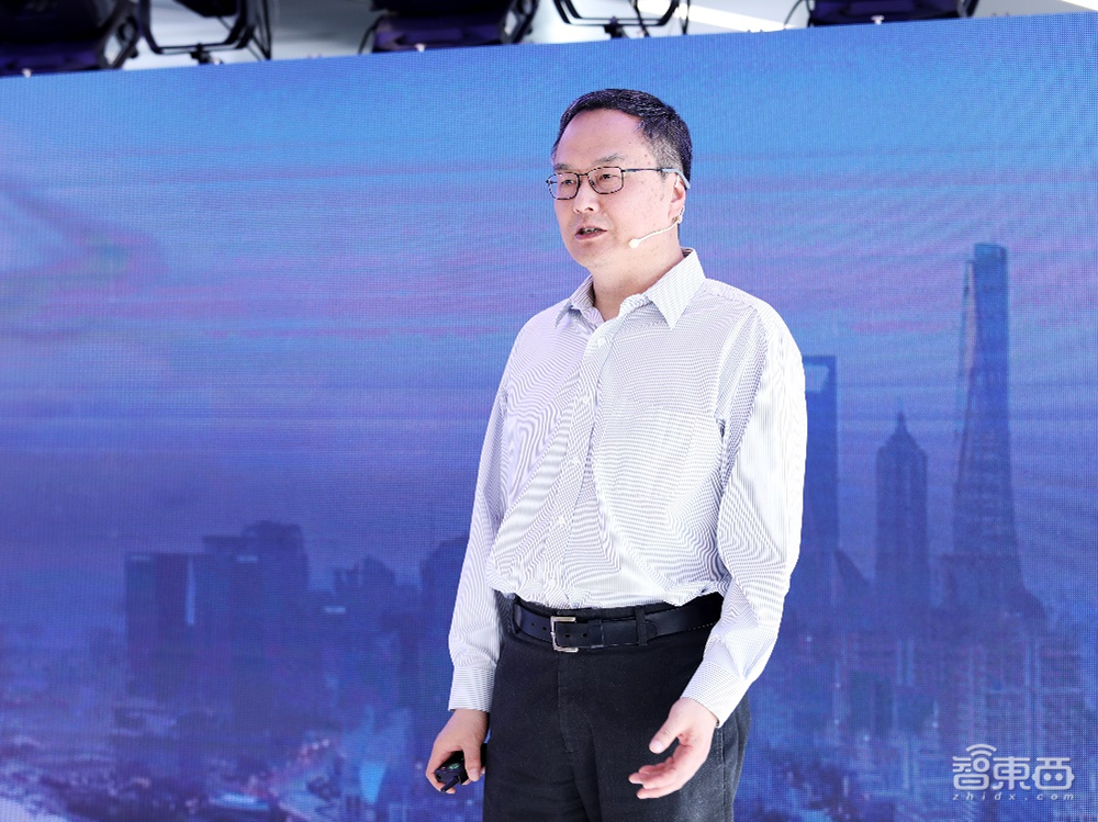 清华校友造出EDA独角兽，已融资近30亿，股东阵容豪华