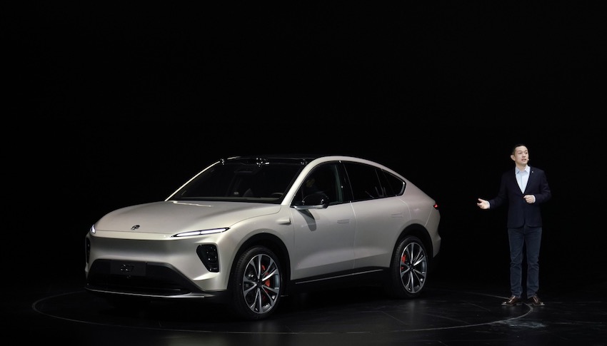 蔚来连发两款新车！ES8售价突破60万，500kW充电桩也来了