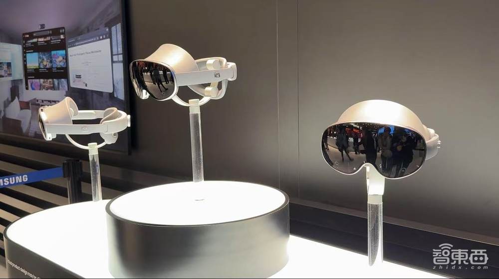 AI爆火MWC！AI OS席卷手机PC，国王点赞荣耀华为，中国企业霸场