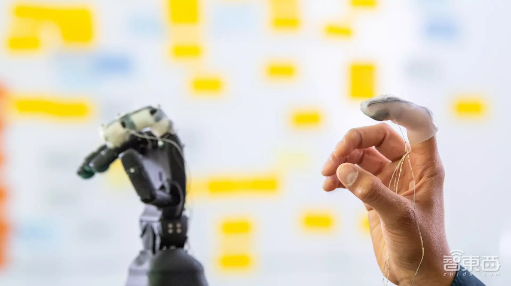 3D打印赋能皮肤传感器！高灵敏度可塑性强，将用于机器人假肢等领域