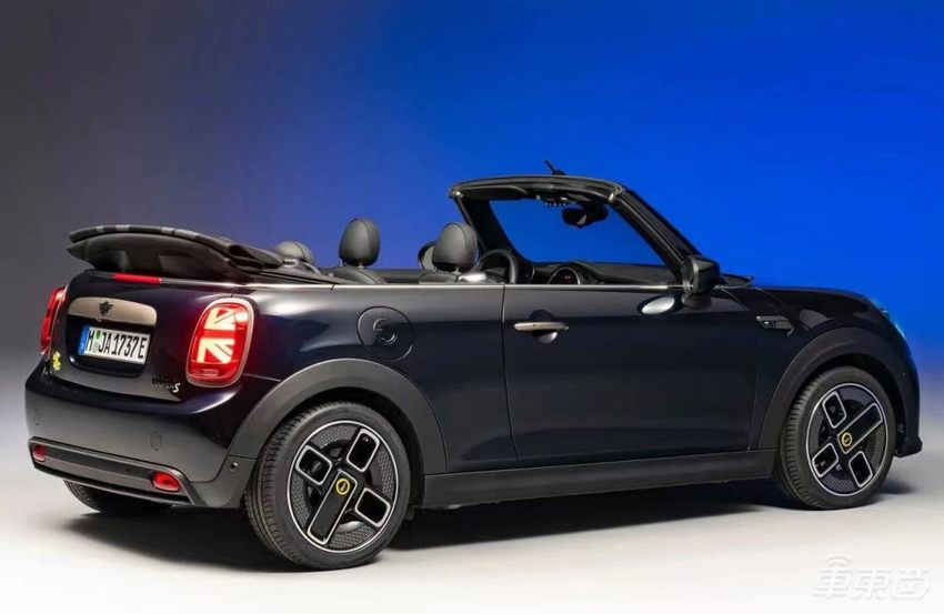 宝马MINI纯电新车谍照首曝!与iX1同平台打造,下半年正式亮相