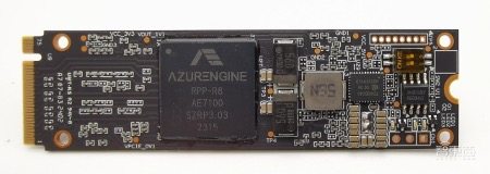 大模型端侧部署激战!GPGPU创企亮出AI加速卡,小体积跑70亿参数大模型