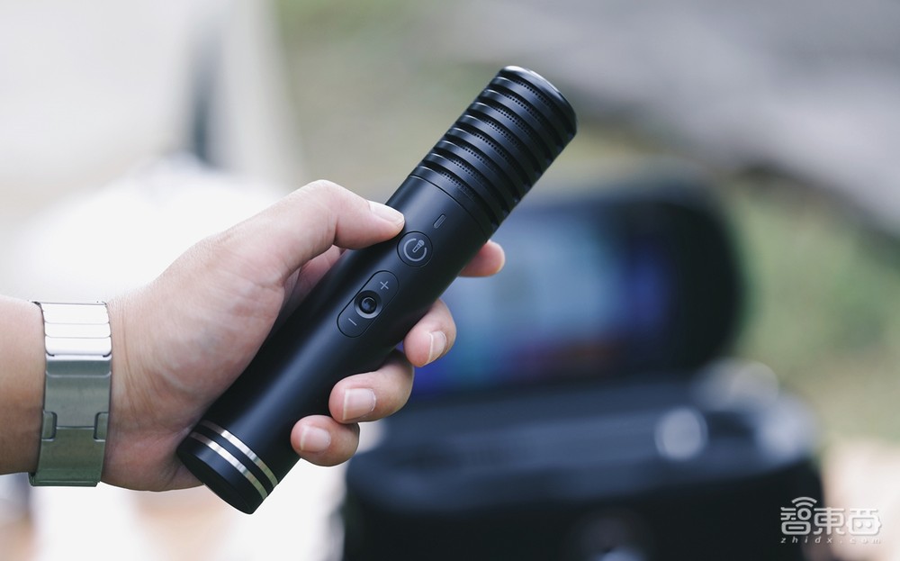 把KTV“装进”一台K歌音箱,一家创企搞定了整个行业都没做成的事