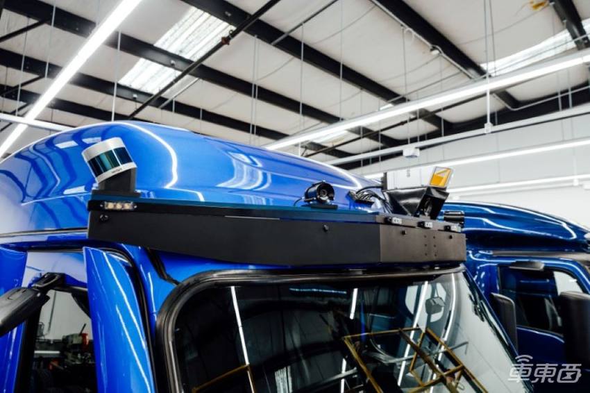 美国创企推通用型卡车自动驾驶系统 可适配多种车型