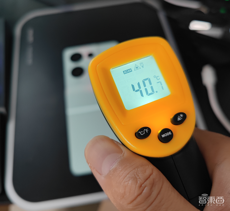 OPPO Reno8 Pro+体验:自研影像NPU提升逆光、夜拍,大镜头窄边框抢眼