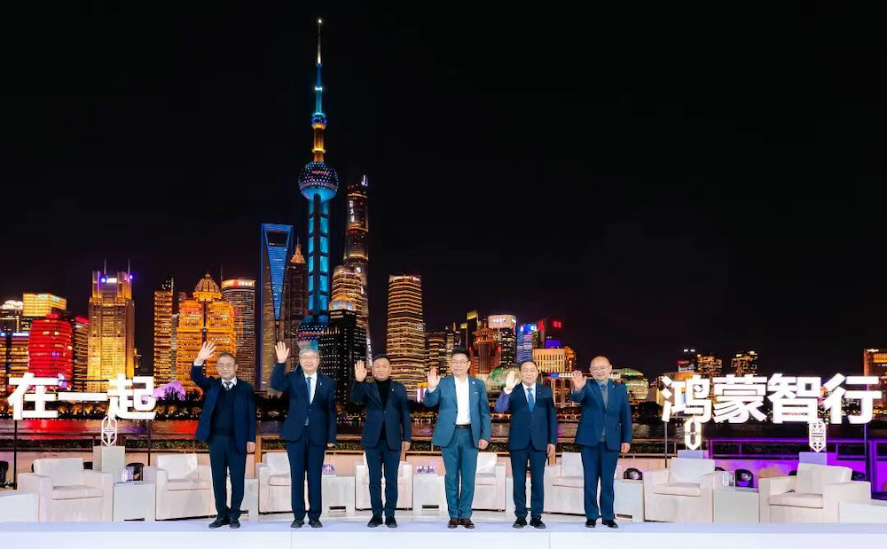 华为系要干掉奔驰宝马？！余承东的野心，藏在这20多款车中