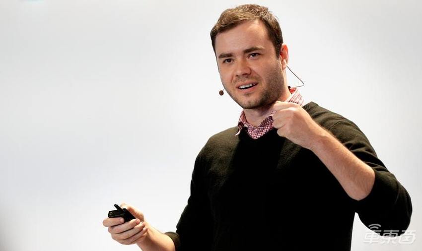 特斯拉自动驾驶大牛离职！马斯克：很荣幸和你共事