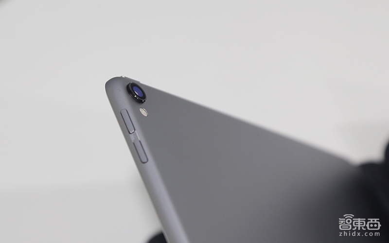 使用iOS 11附身的新iPad Pro是怎样一种体验?爽!