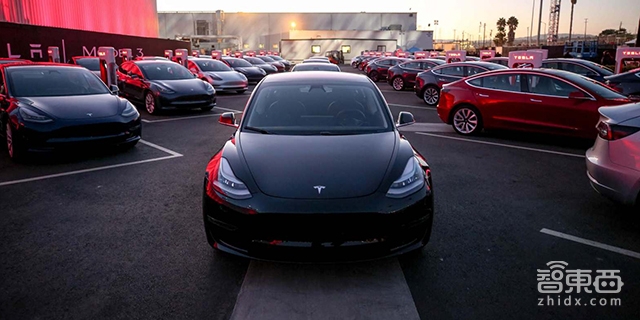 马斯克发最强Model 3:加速3.5秒售价50万 BBA追不上