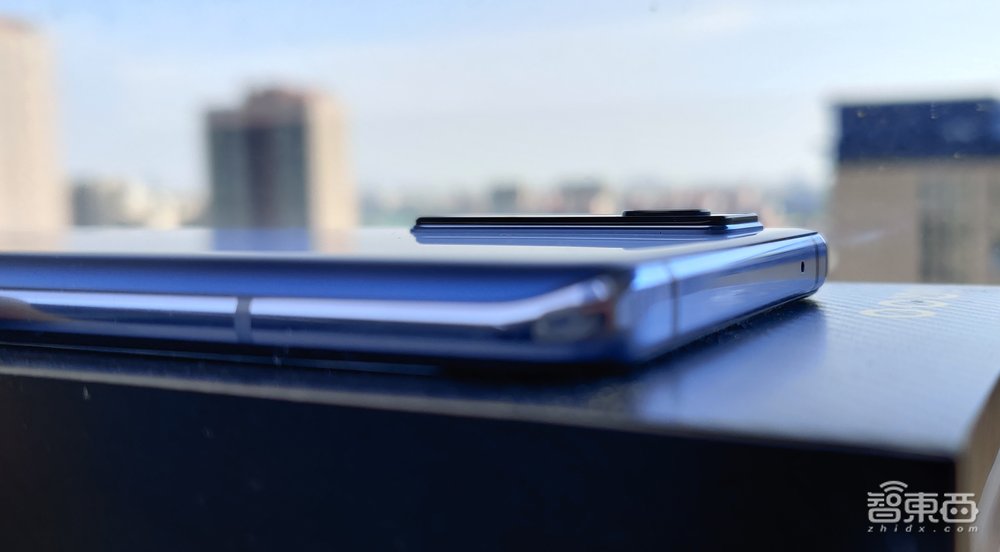 蜕去电竞外衣，iQOO 5能否与“真”旗舰一战？