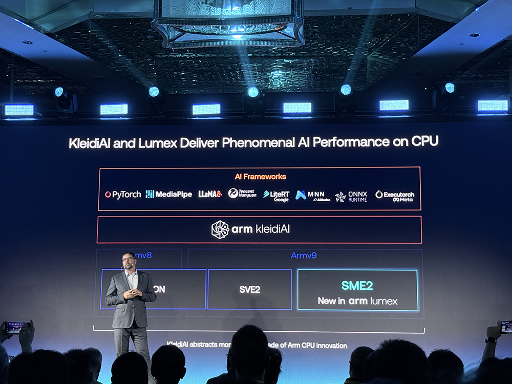 Arm把手機(jī)AI芯片開發(fā)變簡單！最強(qiáng)CPU塞進(jìn)AI加速，vivo阿里都說好