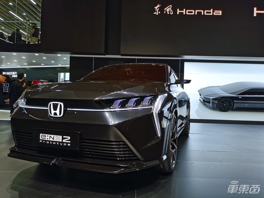 本田发布四款电动车，2027年将在中国停售纯燃油车