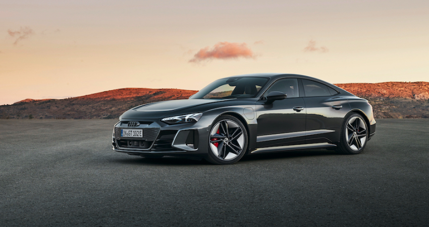 奥迪纯电轿跑发布！和保时捷配方一样便宜20万，进入3秒俱乐部