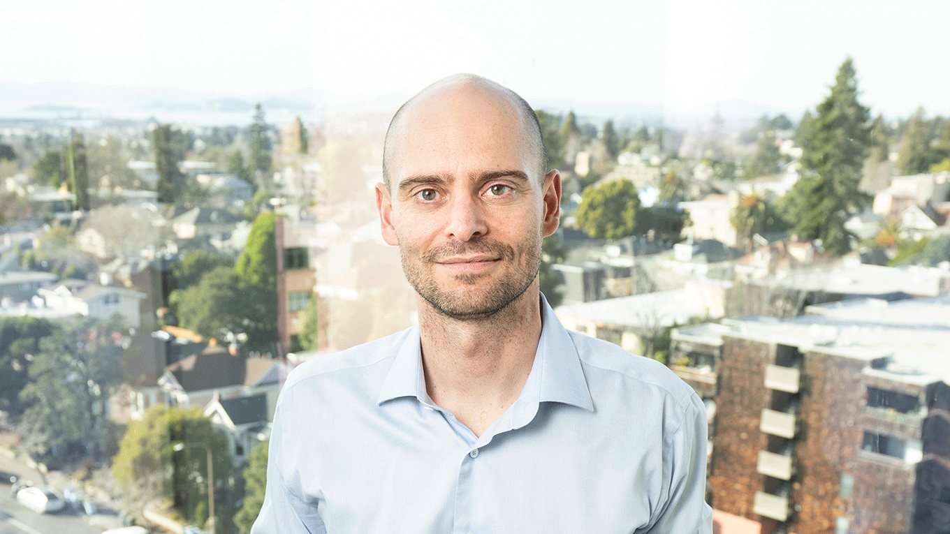 亞馬遜AI團(tuán)隊(duì)大調(diào)整！首席科學(xué)家離職、26年老將接任，還要建全新AI部門