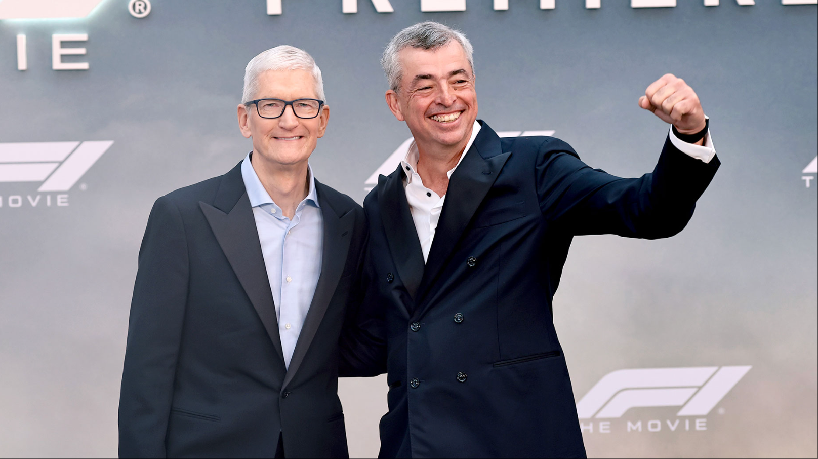 苹果急了?或破例大规模收购,瞄准AI创企Mistral和Perplexity